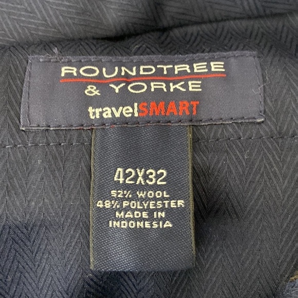 Roundtree & Yorke Dark Brown Wool Blend Classic Fit Pleated Slacks 42x32 NWT - Picture 10 of 12